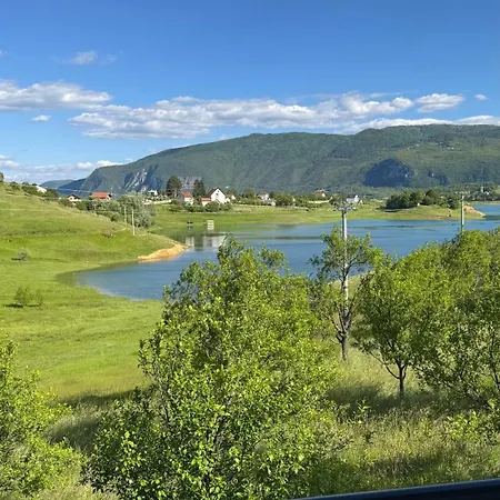 Vikendica Malekin Dom wakacyjny